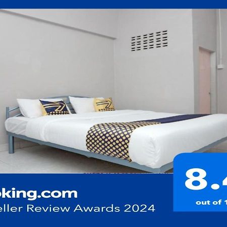 Oyo 2200 Hotel Gunung Sari Rantauprapat Экстерьер фото
